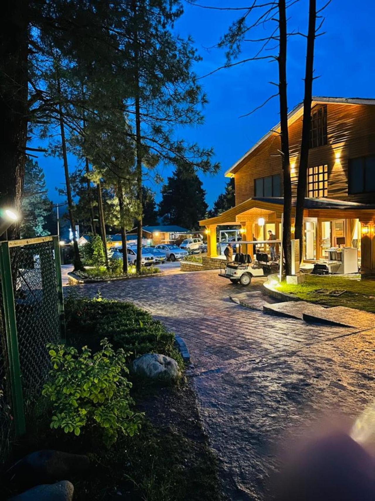 Radisson Golf Resort Pahalgām מראה חיצוני תמונה